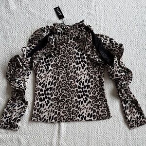 NWT Why Dress Wildly Chic Leopard Print Blouse with Ruffle Sleeves Sz S